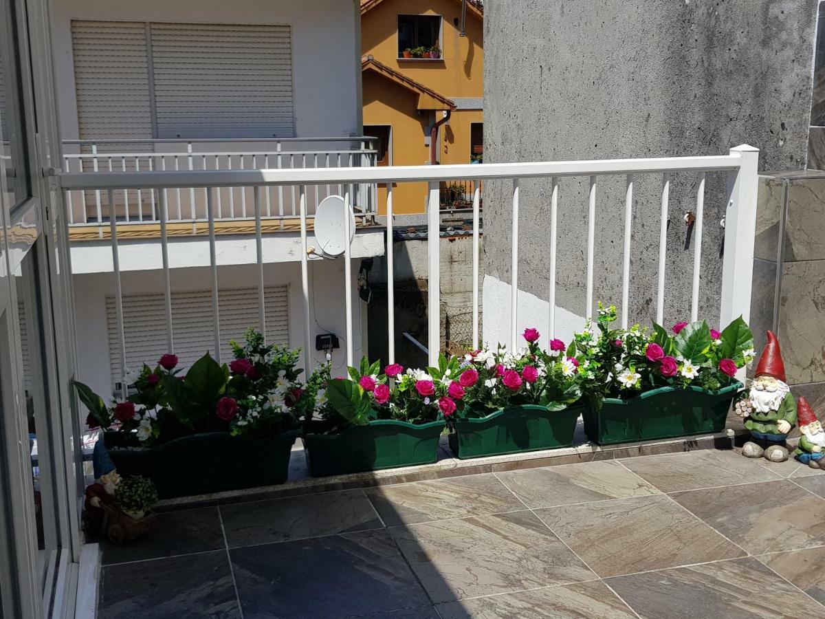 Apartamento Las Hermanas Pontevedra Exterior photo